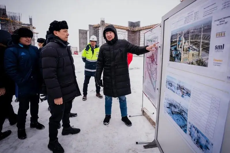 Аким столицы ознакомился с ходом строительства мечети