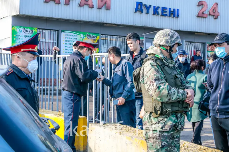 Четверо мужчин и подросток пытались проникнуть в Алматинскую область в обход блокпостов