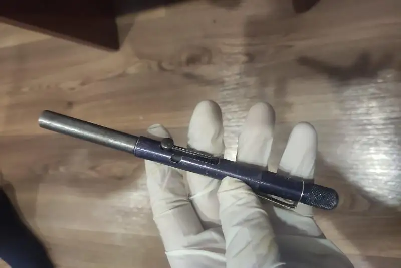 Огнестрельную ручку изъяли полицейские у жителя Усть-Каменогорска