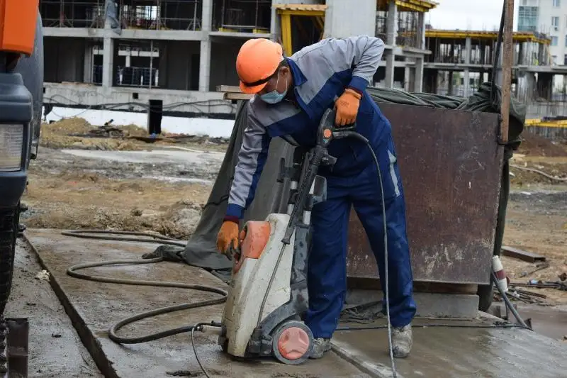 Более 15 тысяч рабочих мест создано по Дорожной карте занятости в Нур-Султане