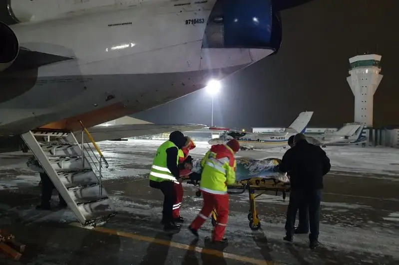 Пострадавшего при взрыве жителя Актобе санавиацией доставили в Нур-Султан