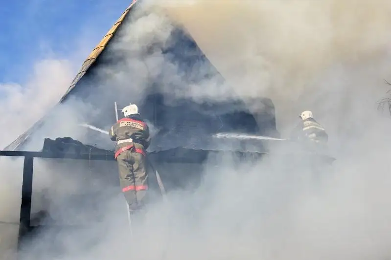Мужчина сгорел в собственном доме в СКО