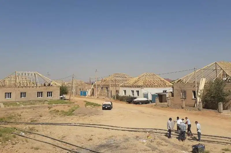 Умирзак Шукеев ознакомился с восстановительными работами в трех секторах Арыси