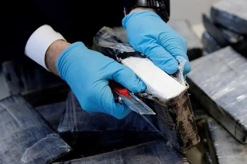 Сбытчика героина задержали полицейские в Нур-Султане