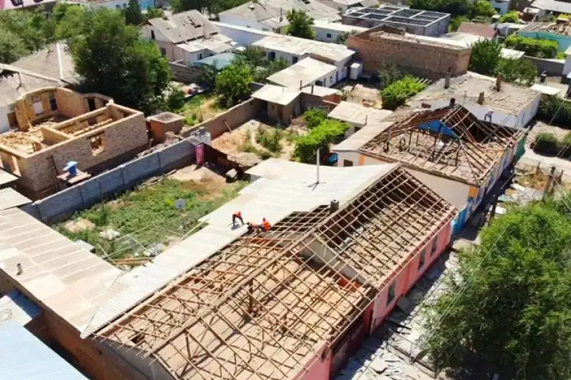 Свыше 600 специалистов столицы ведут ремонтно-восстановительные работы в Арыси