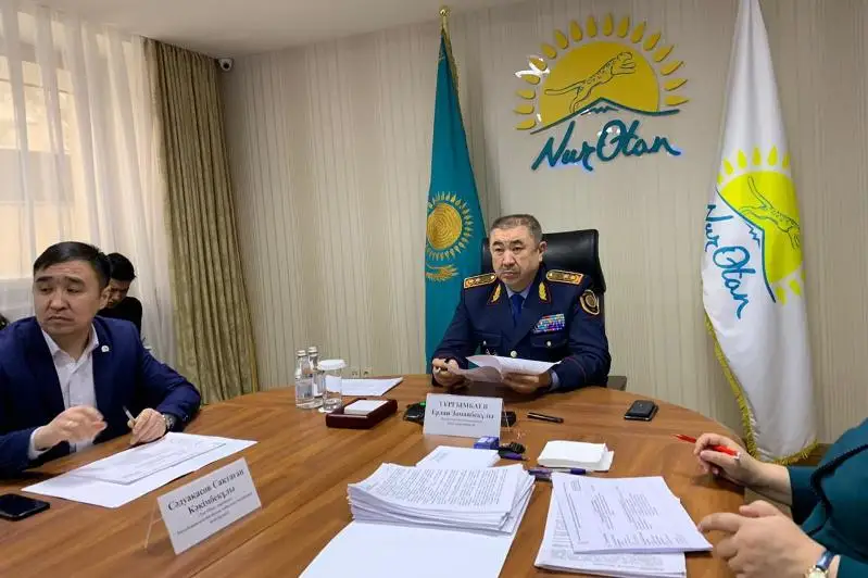 Глава МВД проводит личный прием граждан в Nur Otan