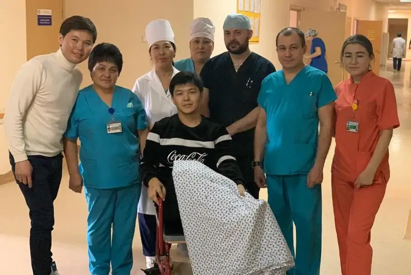Выписан последний пассажир потерпевшего крушение самолета Bek Air