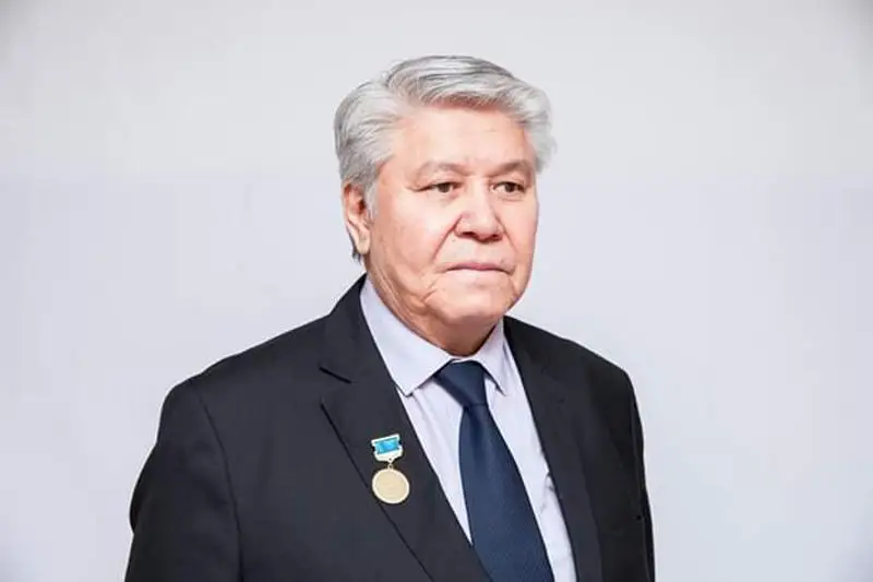 Интересы отдельных поставщиков лоббировались при организации питания в школах РК - Даулеткерей Рахметуллин