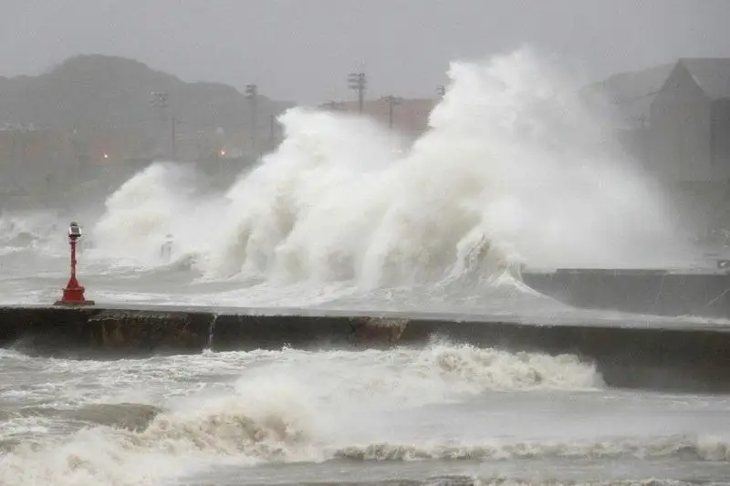 18 человек стали жертвами тайфуна «Лекима» в Китае