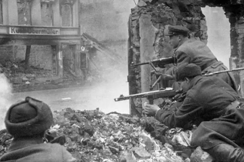 31 ДЕНЬ ДО ПОБЕДЫ: окружение Кенигсберга