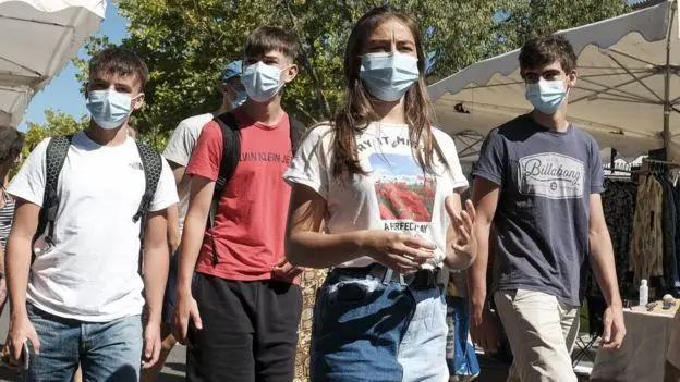 Коронавирус в мире: Франция догоняет Испанию по заражениям за сутки