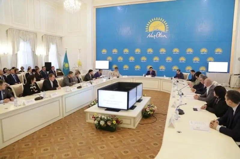 Стать партией реальных дел без громких лозунгов: в Караганде определили задачи областного филиала Nur Otan