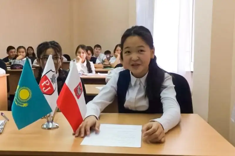 #Аbai175: Полония Нур-Султана прочитала стихотворение Абая на польском языке