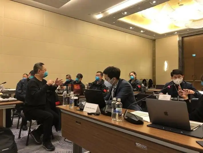 Китайские врачи проводят тренинги и семинары для казахстанских коллег, борющихся с COVID-19