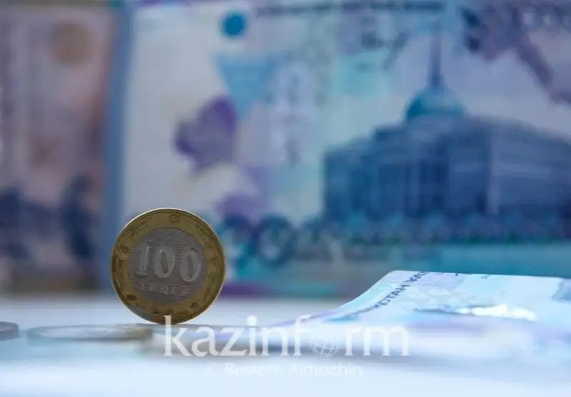 В KASE укрепление тенге связали с налоговой неделей в Казахстане