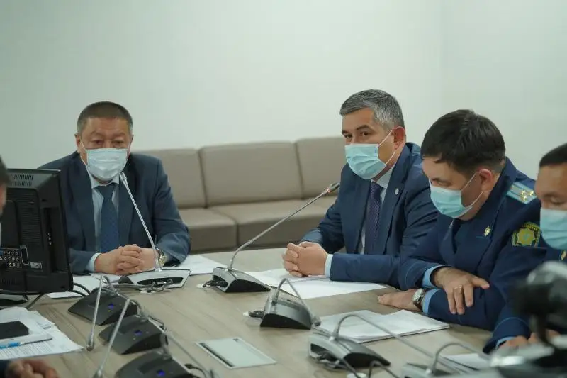 Количество жалоб и обращений граждан снизилось на четверть в Туркестанской области