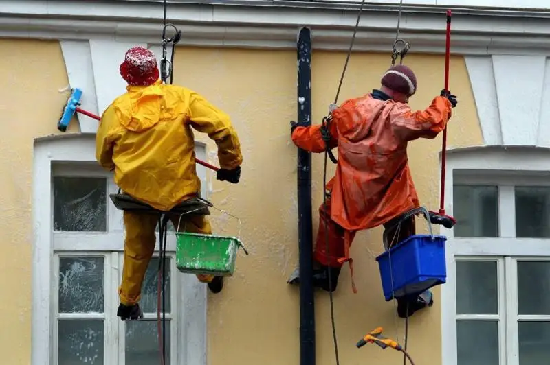 Сколько жилых домов требуют капитального ремонта в РК