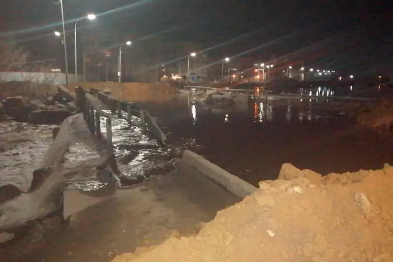 Перелив реки Кылшакты через автомобильный мост произошел в Кокшетау
