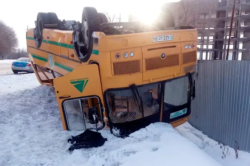 ДТП с пассажирским автобусом в Актобе: пострадало 26 человек