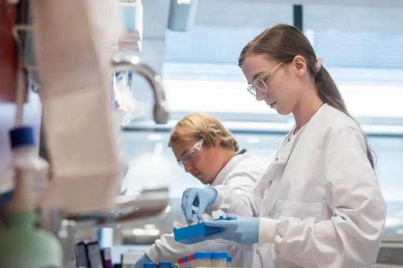 Оксфордская вакцина от коронавируса показала высокую эффективность