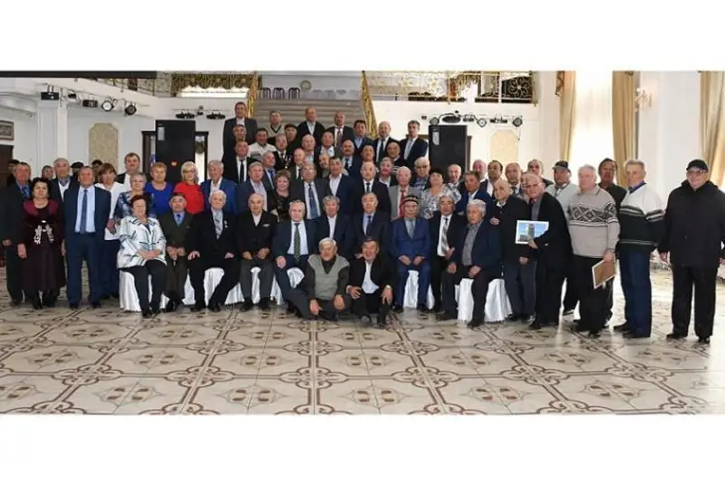 Акмолинские полицейские поздравили ветеранов с Международным днем пожилых людей