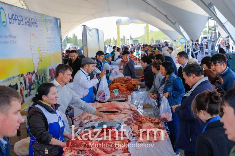 В столице проходят сельхозярмарки Актюбинской и Кызылординской областей