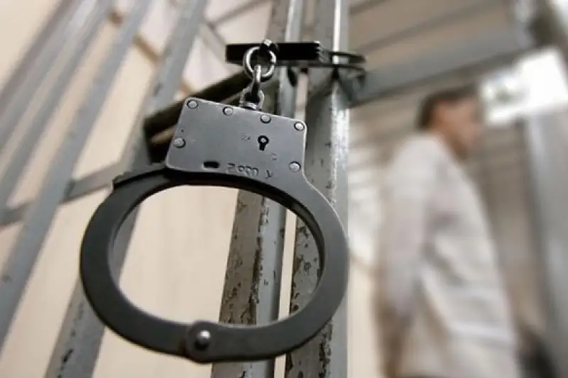 Злостный нарушитель режима ЧП в столице арестован на два месяца