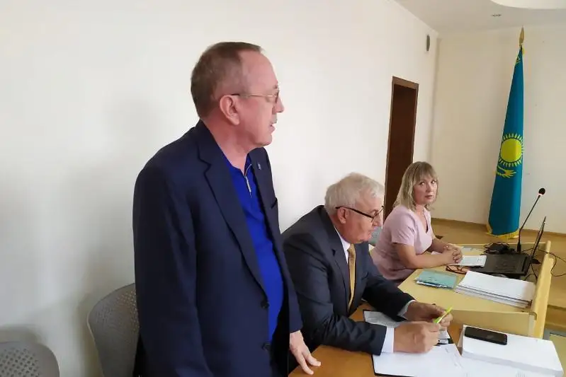 Известного бизнесмена Василия Розинова судят в Костанае