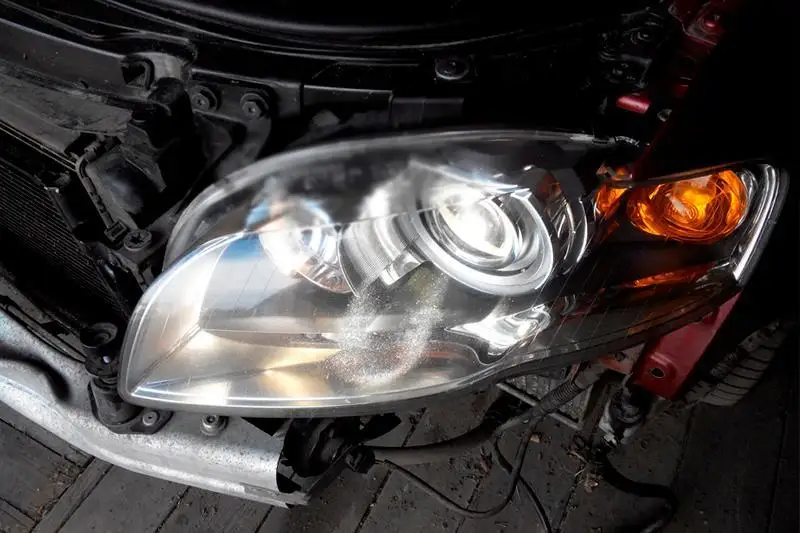 Около 250 акмолинских водителей привлекли к ответственности за установку ксеноновых фар