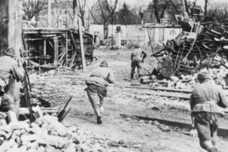 42  ДНЯ ДО ПОБЕДЫ:  освобождение Гдыни