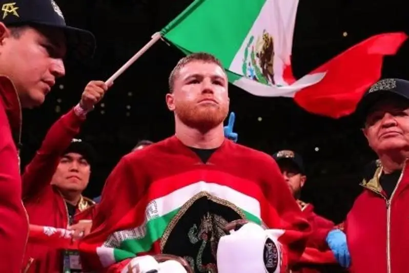 Промоутер Головкина назвал условие для третьего боя с «Канело»