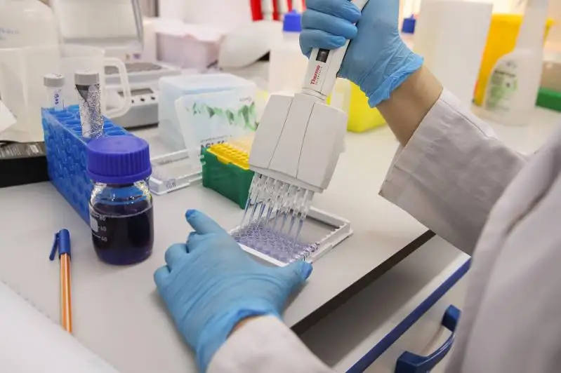 В России зарегистрировали вторую вакцину от коронавируса