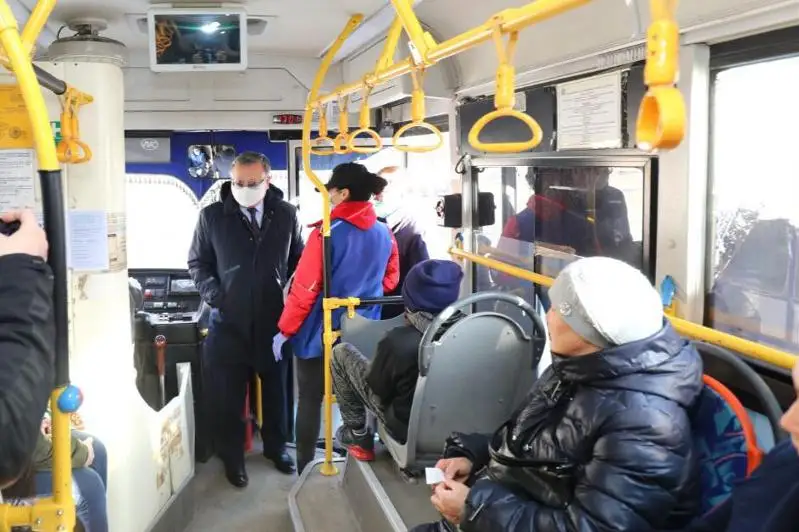 Дезинфекцию автобусов проводят в Актобе