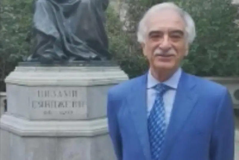 #Аbai175: Полад Бюльбюль-оглы поддержал челлендж