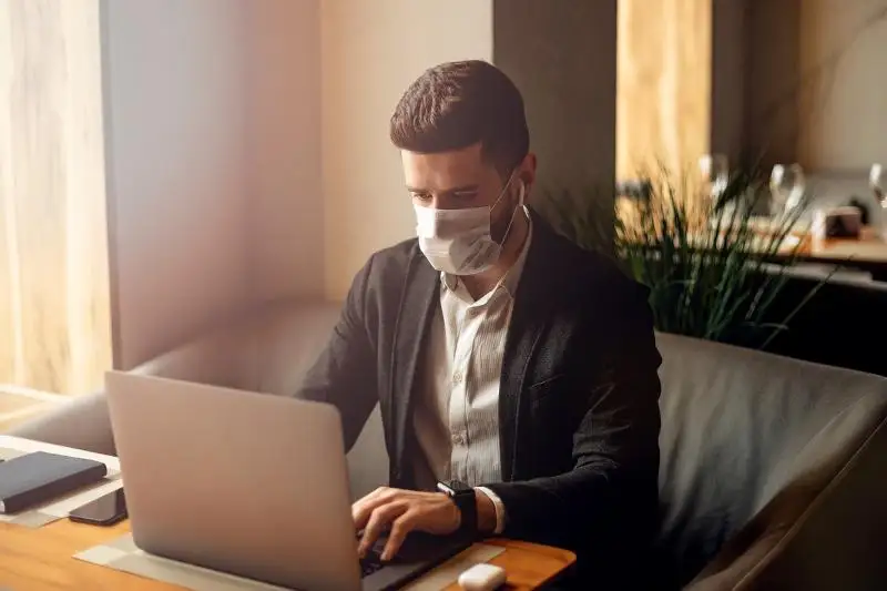 Почти 30 тысяч субъектов бизнеса ВКО подали заявки на возобновление деятельности через сайт InfoKazakhstan