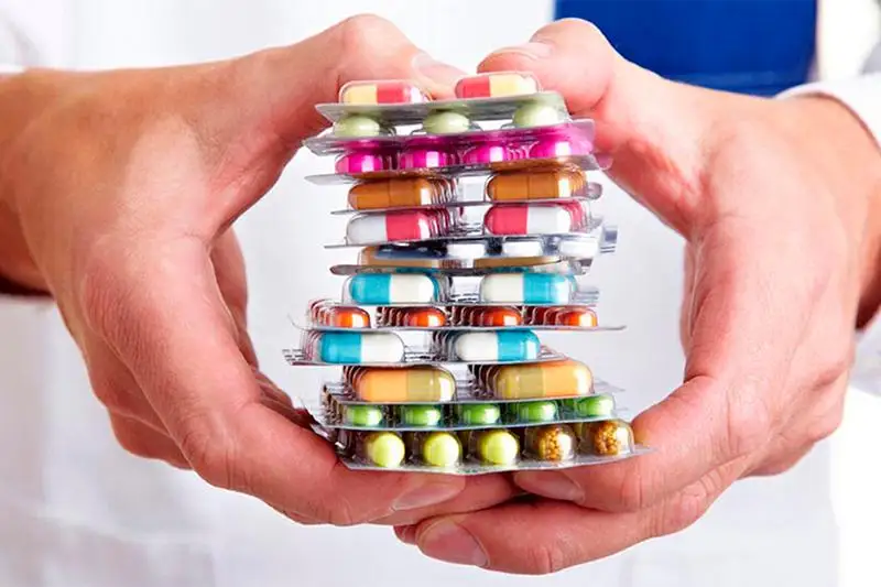 Кто получает бесплатные лекарства при коронавирусе в СКО