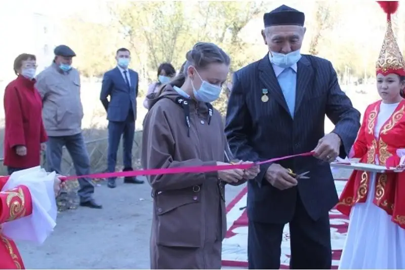 Теннисный корт открыли в Каражале