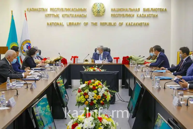 Первого казахского антрополога и абаеведа поздравили с 90-летием в Алматы