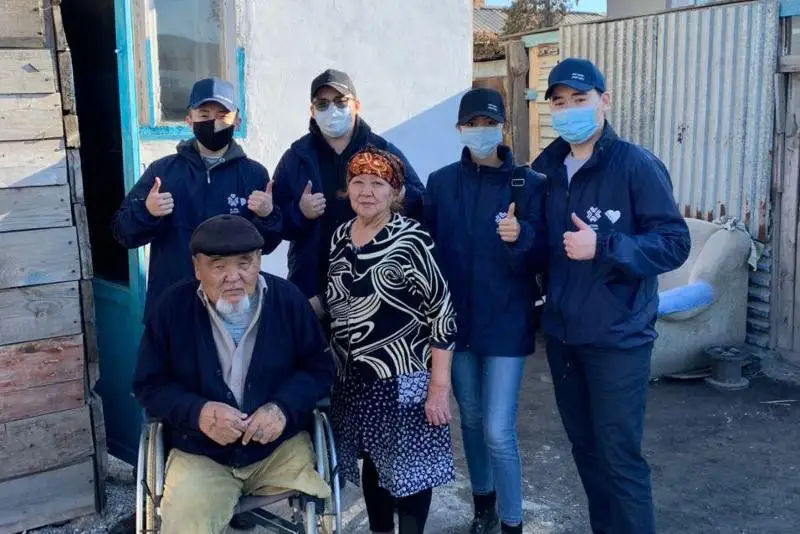 Более 500 волонтеров помогают нуждающимся в Нур-Султане