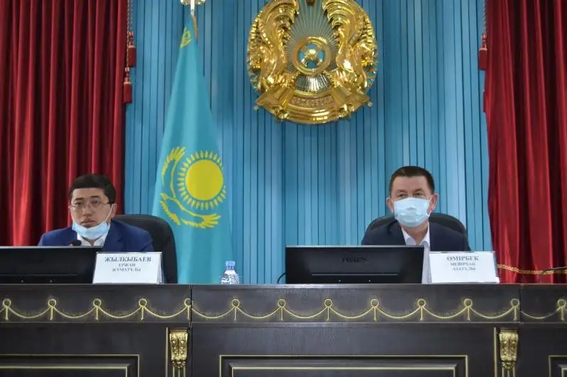 Уволены главврач Меркенской районной больницы и его заместитель