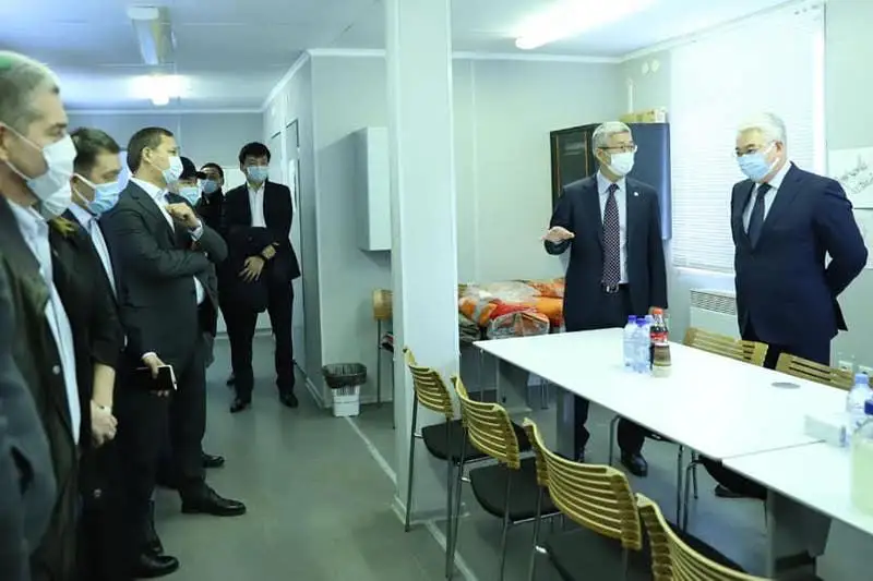 Бейбут Атамкулов ознакомился с инфраструктурными объектами в Мангистауской области