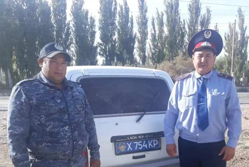 Жительница Туркестанской области родила ребенка в полицейской машине