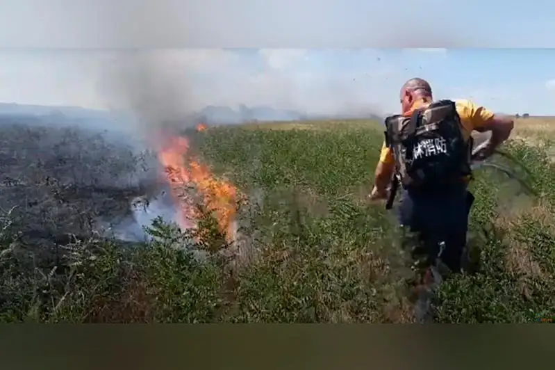 Пожар близ ЦКС «Көктерек» потушили сотрудники космического центра