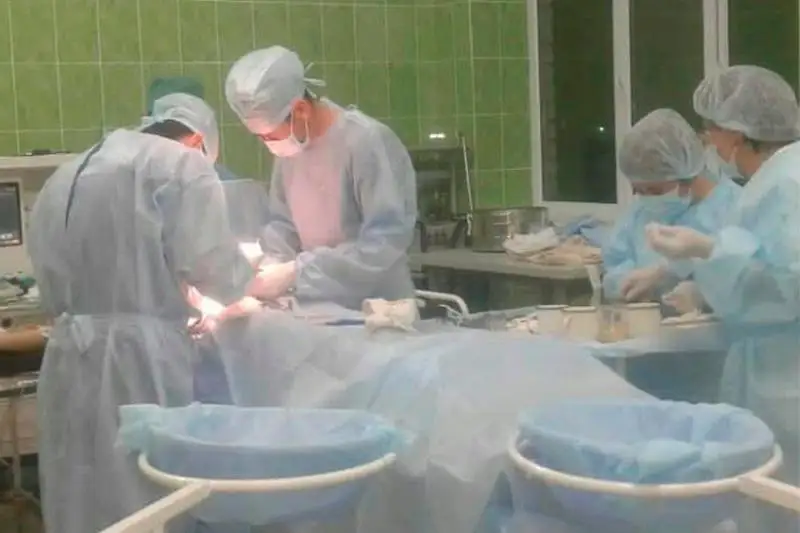 Генконсул Узбекистана поблагодарил врачей из Приозерска