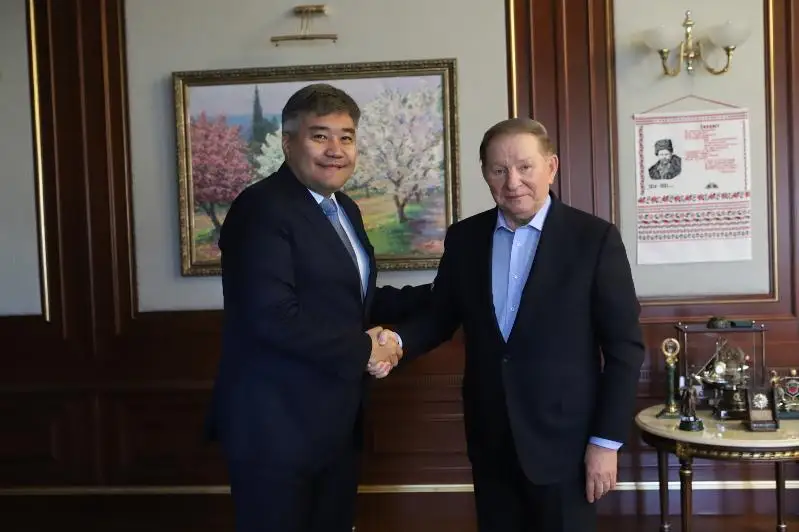 В Киеве состоялась встреча Посла Казахстана с экс-Президентом Украины