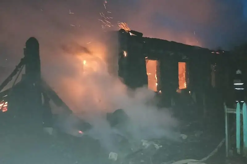 Семья из четырех человек погибла в собственном доме в СКО