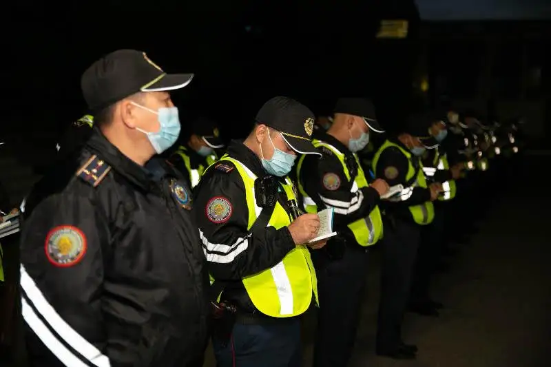 300 полицейских ежедневно патрулируют в пешем порядке в ВКО