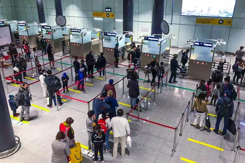 У пассажиров каких авиарейсов обнаружен коронавирус в столице