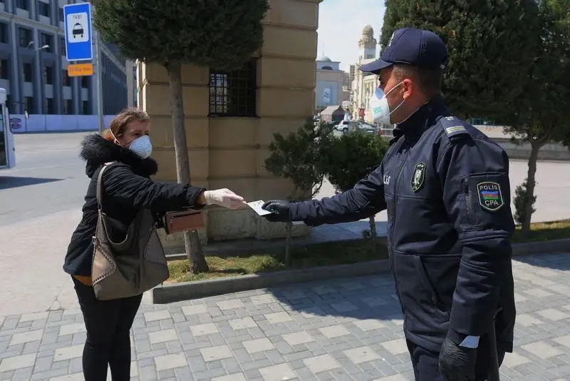 В Азербайджане продлили  режим карантина до 15 июня