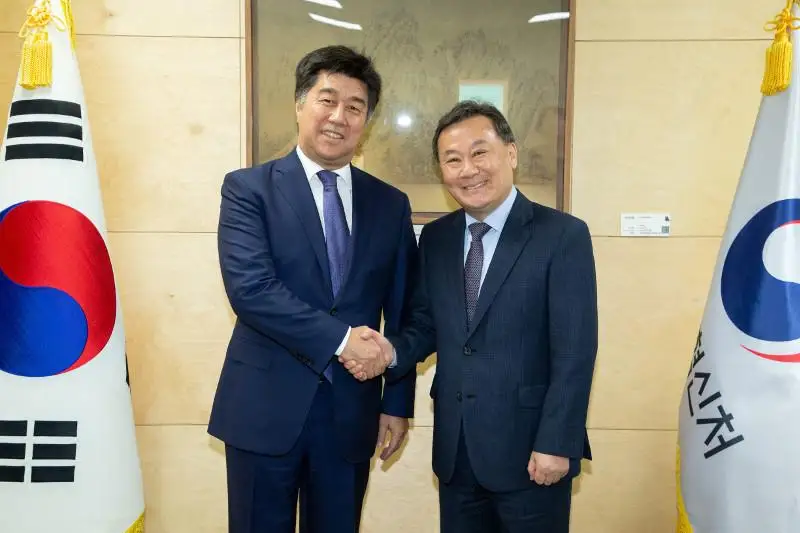 Астанинский хаб госслужбы и Южная Корея расширяют сотрудничество